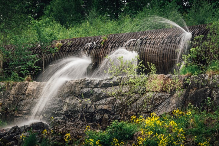 leaking dam